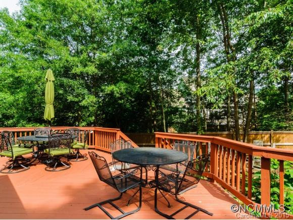 1047 Columbine Road - Photo 3