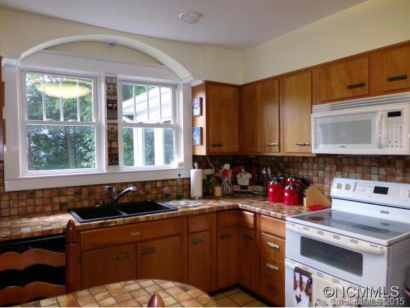 773 Greenwood Road - Photo 10