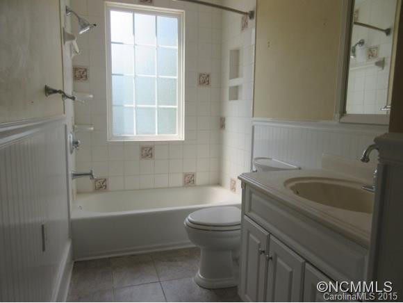 183 Pine Street - Photo 17