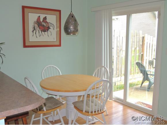 16 Cherry Laurel Lane - Photo 5