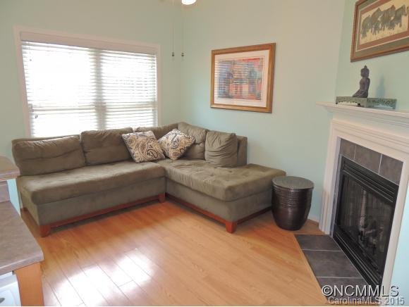 16 Cherry Laurel Lane - Photo 6