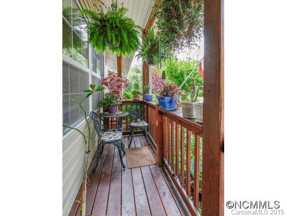 207 Pembrook Road - Photo 2