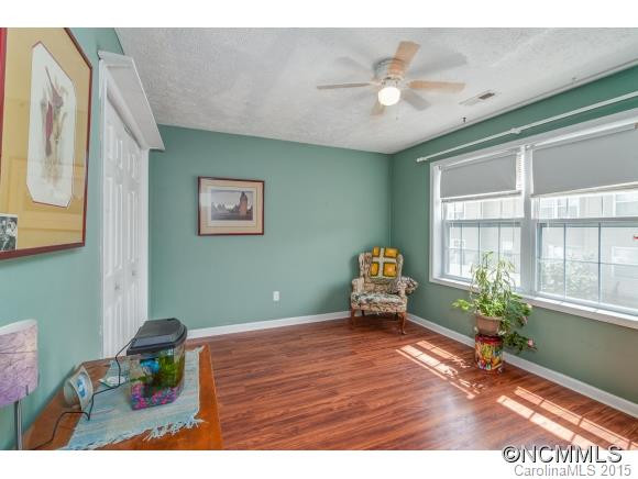 207 Pembrook Road - Photo 13