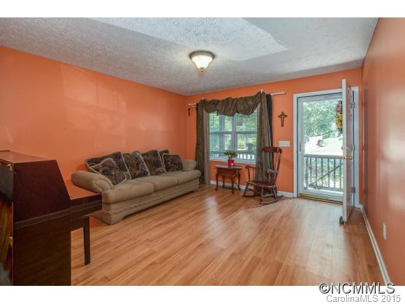 207 Pembrook Road - Photo 4