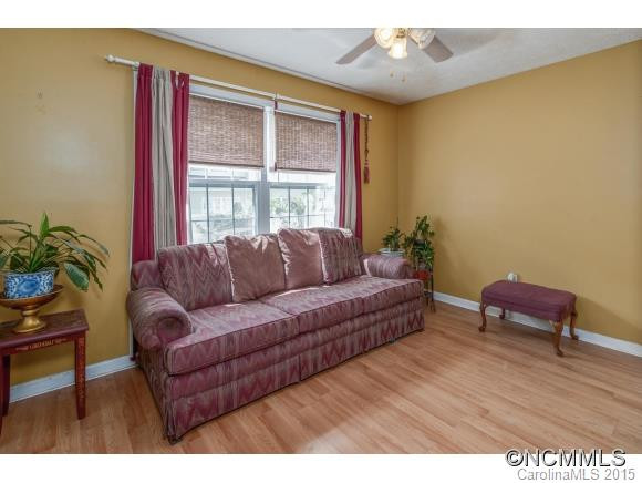 207 Pembrook Road - Photo 6