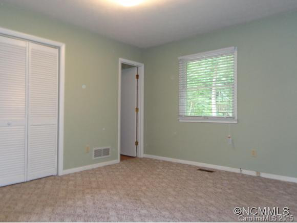 42 Timothy Lane - Photo 9
