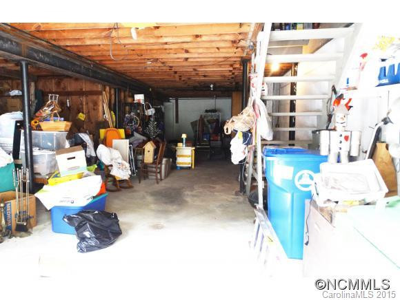 301 Stratford Road - Photo 15