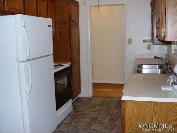 27 FORESTDALE DRIVE - Photo 3