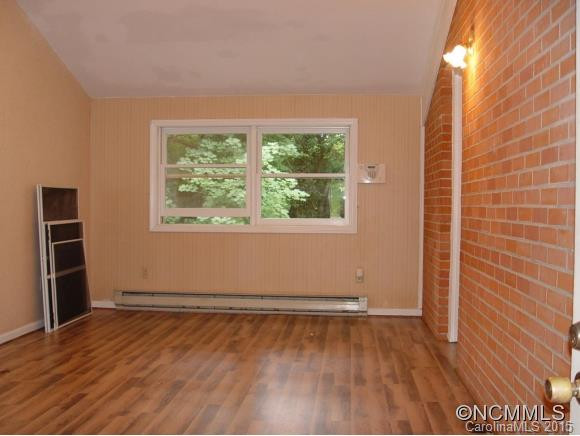 27 FORESTDALE DRIVE - Photo 4