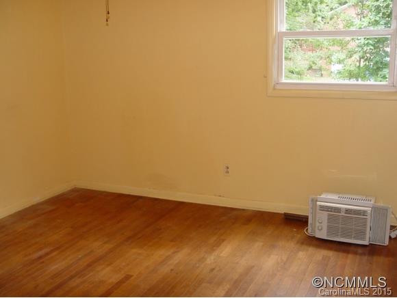 27 FORESTDALE DRIVE - Photo 7