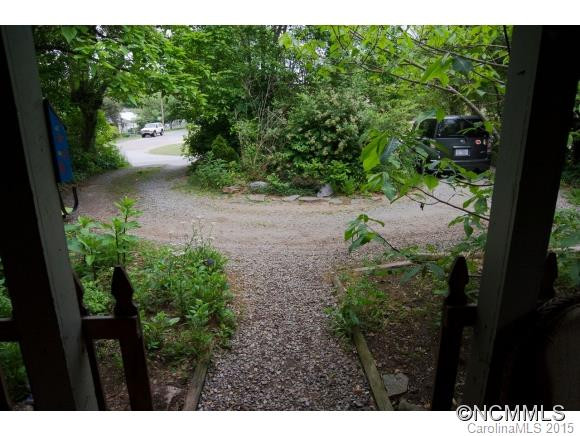 295 Fairview Road - Photo 19