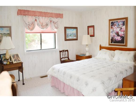 331 Orchard Circle - Photo 12
