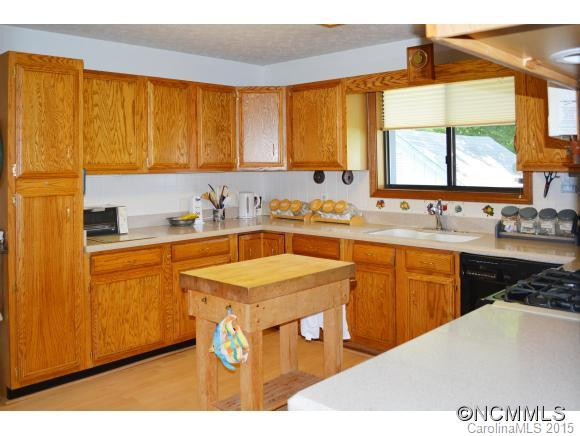 331 Orchard Circle - Photo 5