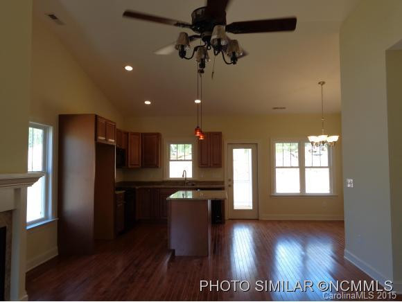 261 Fox Creek Drive #20 - Photo 2
