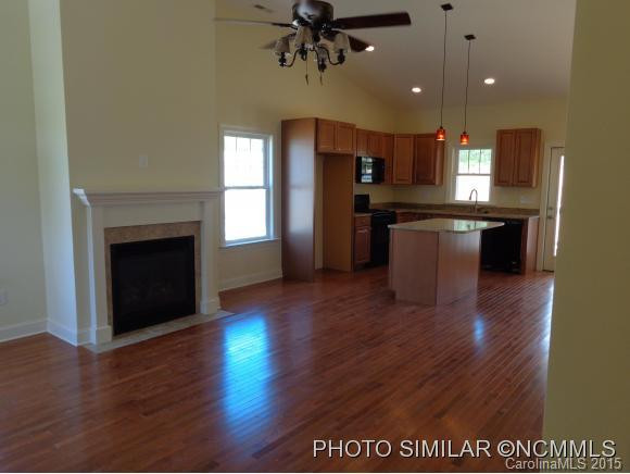 261 Fox Creek Drive #20 - Photo 3