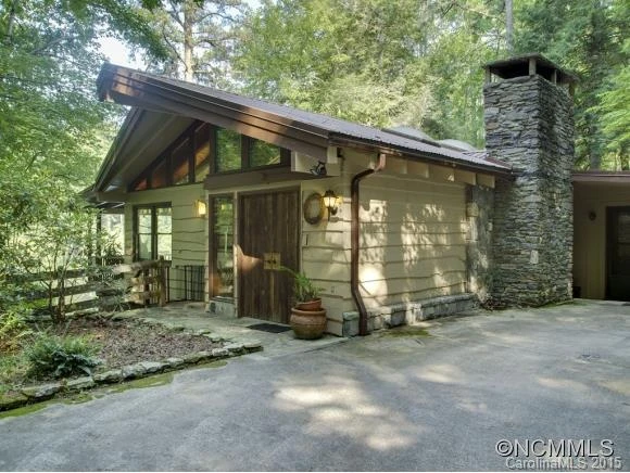432 ROBIN HOOD ROAD