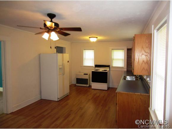 97 Curtis Creek Rd - Photo 14