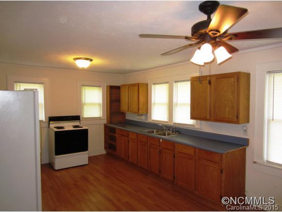 97 Curtis Creek Rd - Photo 15