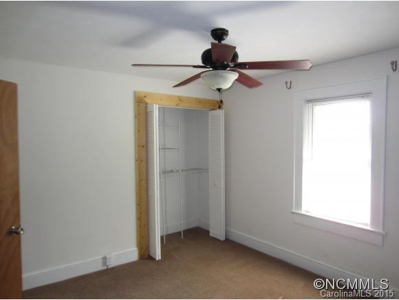 97 Curtis Creek Rd - Photo 9