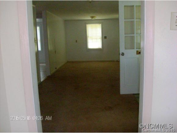 1005 Barnardsville Highway - Photo 6