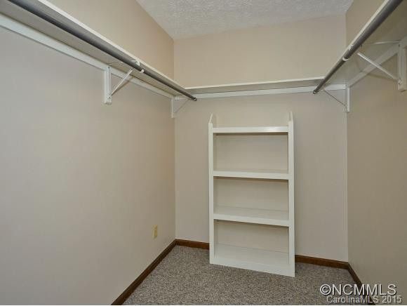 14 PARKWAY LOOP - Photo 11