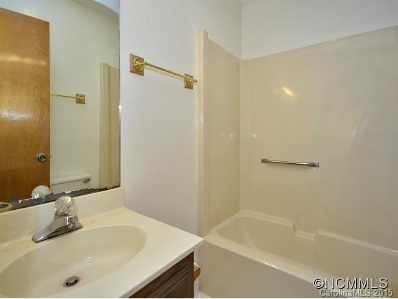14 PARKWAY LOOP - Photo 7