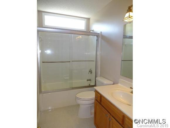 432 GLENSPRINGS DRIVE - Photo 11