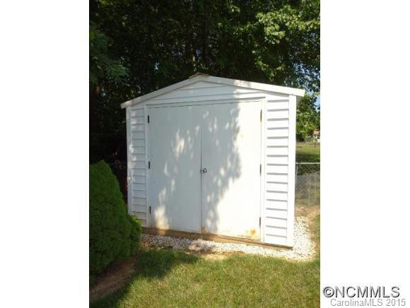 432 GLENSPRINGS DRIVE - Photo 14