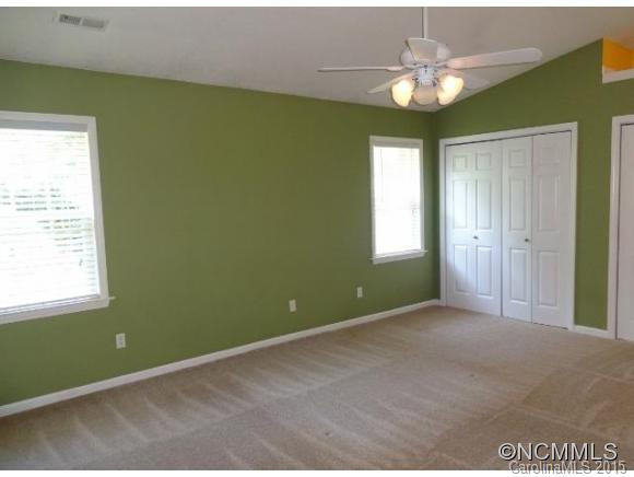 432 GLENSPRINGS DRIVE - Photo 6
