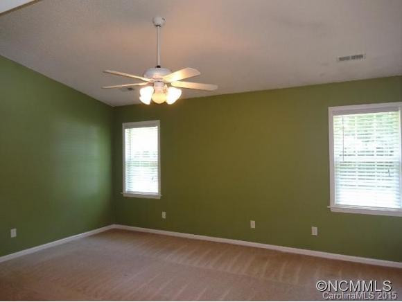 432 GLENSPRINGS DRIVE - Photo 7