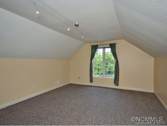 104 STILLWATER LANE - Photo 13