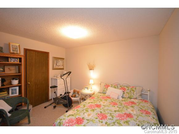 31 Laurel Court - Photo 14