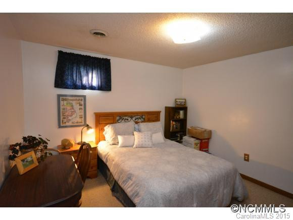 31 Laurel Court - Photo 15