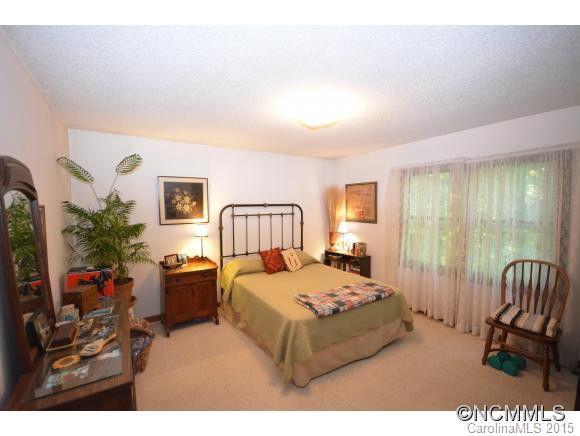 31 Laurel Court - Photo 9
