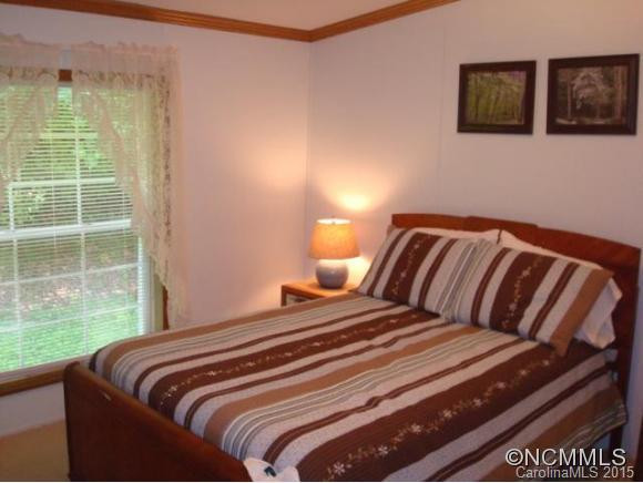 112 Victoria Rose Lane Lane - Photo 10