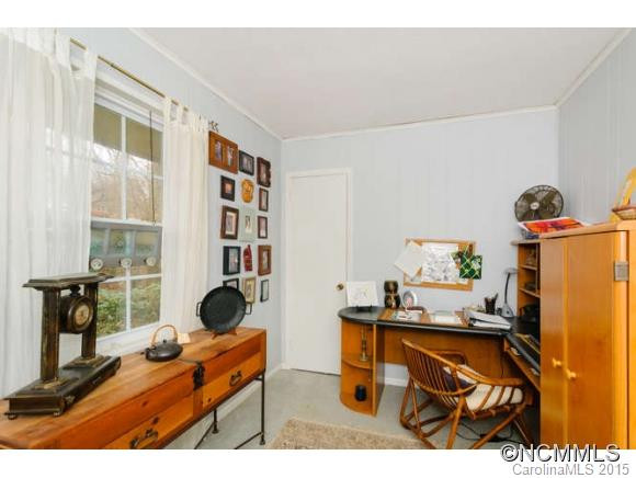 536 Long Shoals Road - Photo 18