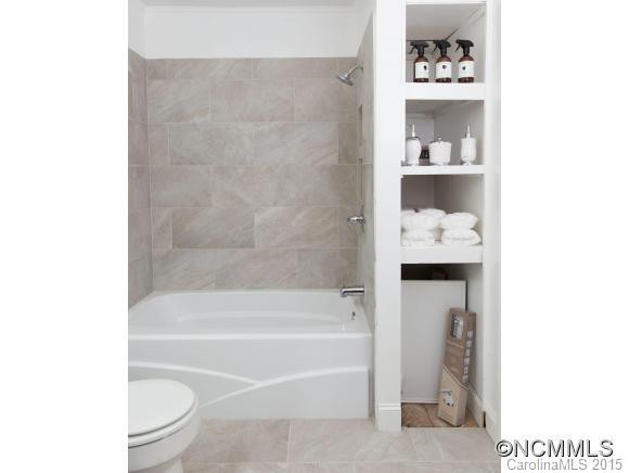 516 Spectrum Lane - Photo 8
