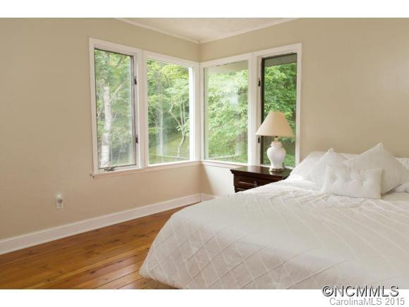516 Spectrum Lane - Photo 9