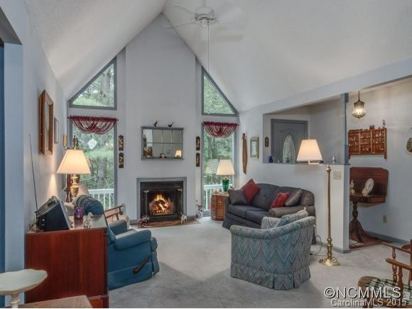 332 EMMAS GROVE RD - Photo 2