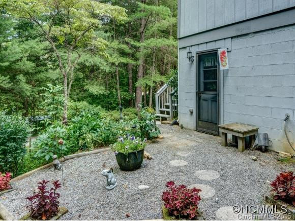 332 EMMAS GROVE RD - Photo 21