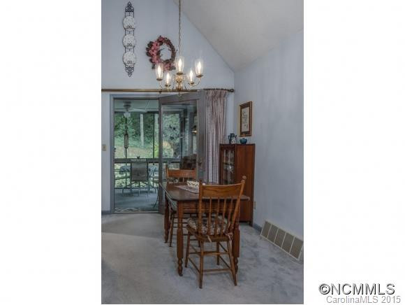 332 EMMAS GROVE RD - Photo 4