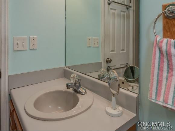 332 EMMAS GROVE RD - Photo 9