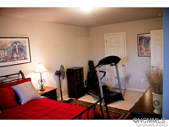 196 FARINGTON CIRCLE - Photo 5