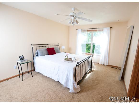 29 Amber Lane - Photo 12