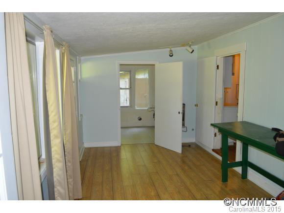 400 S Cherokee Avenue - Photo 9