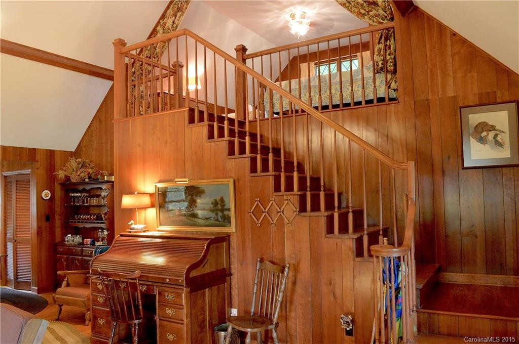 753 Country Club Drive - Photo 4