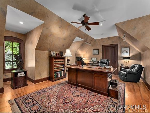 311 BRADENTON KNOLL - Photo 19