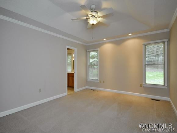 6 OAK HOLLOW DRIVE - Photo 7