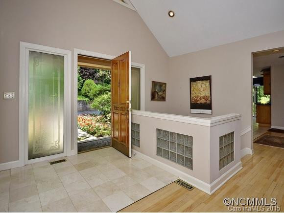 120 GREENLEAF DRIVE - Photo 2