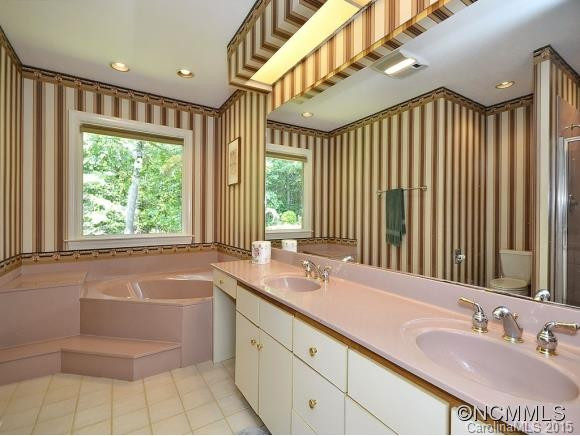 120 GREENLEAF DRIVE - Photo 13